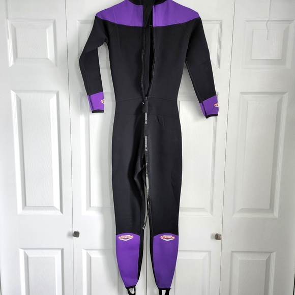 Henderson Aquatics Wetsuit size 4 - Picture 7 of 16
